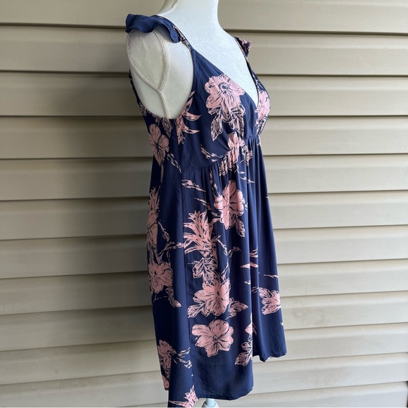 Roxy Navy and Pink Floral Mini Dress - Picture 5 of 8